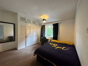 Photo 9- click for photo gallery